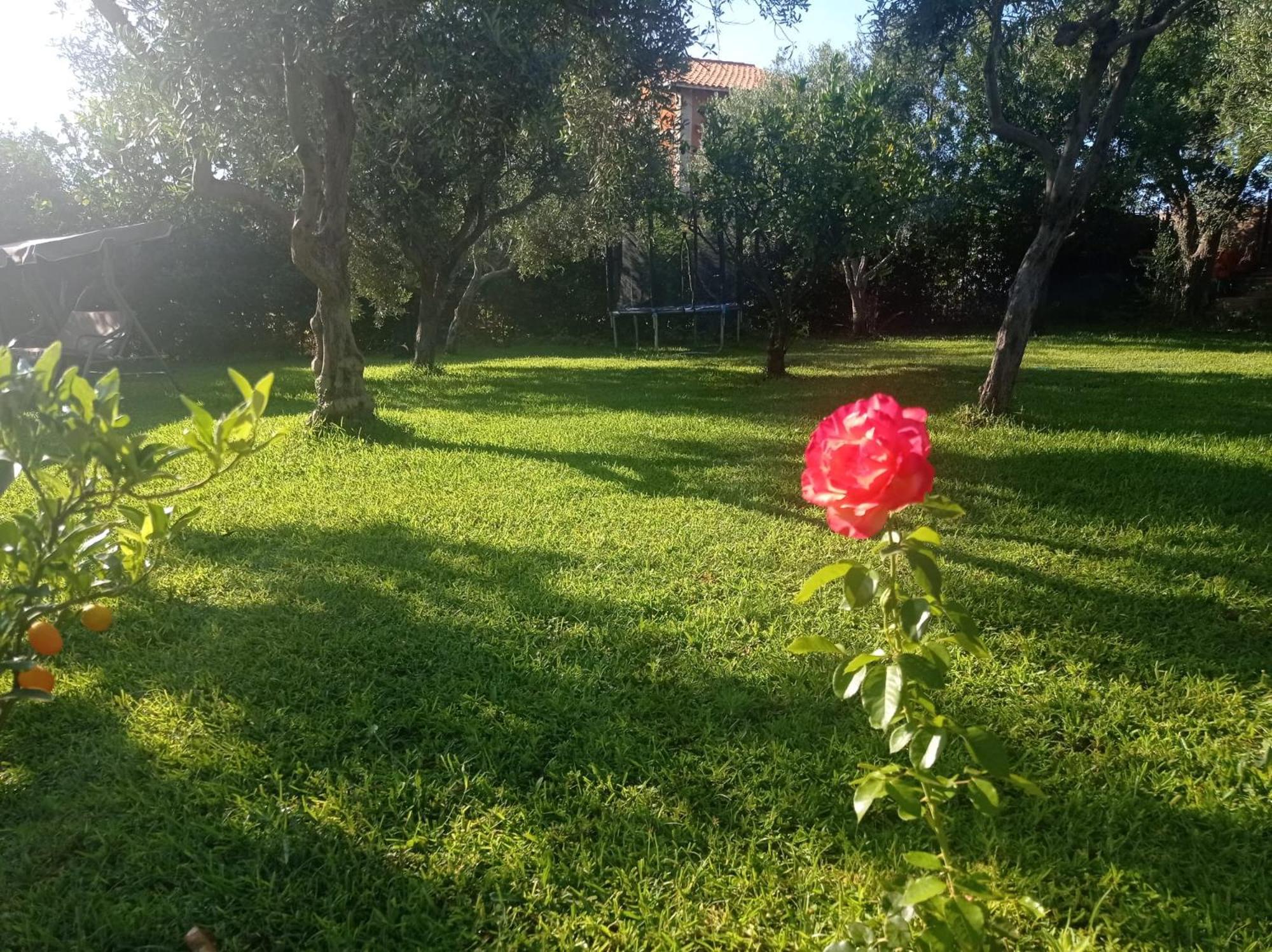 Ai Tre Desideri La Casita Villa Aci Castello Exteriör bild